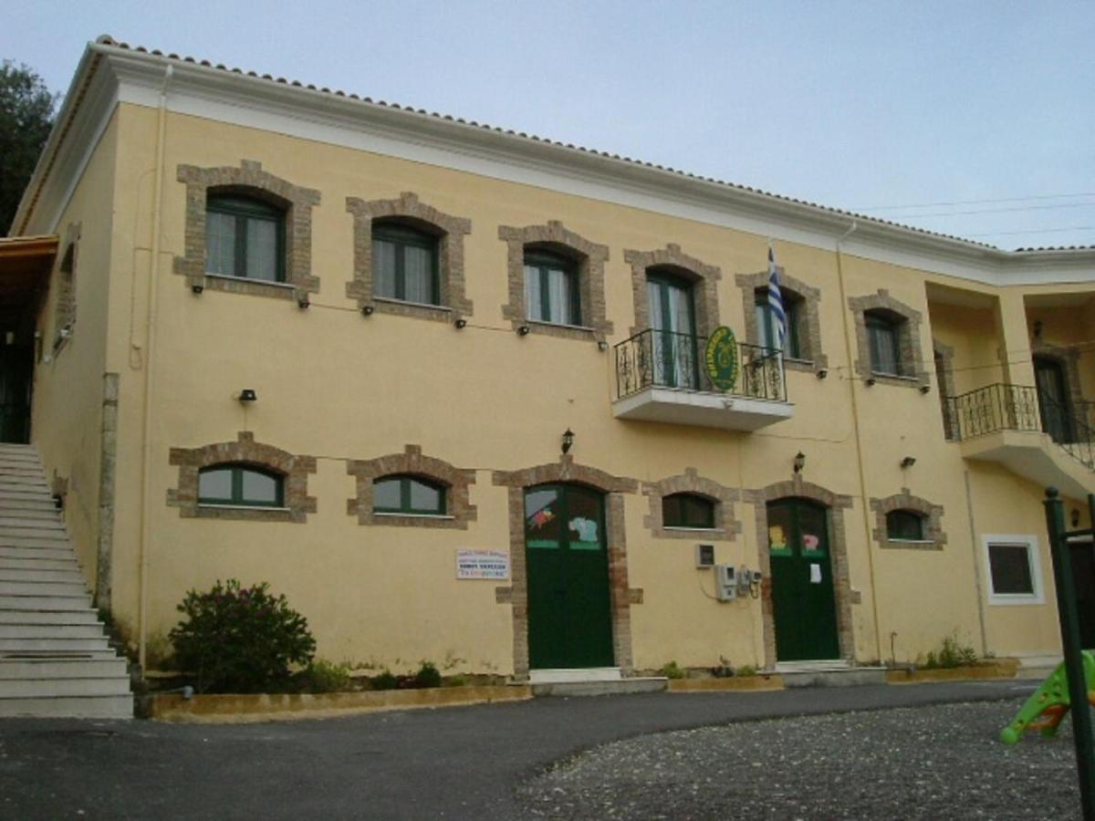 Apartamento The Old Mansion Sinarádes Exterior foto